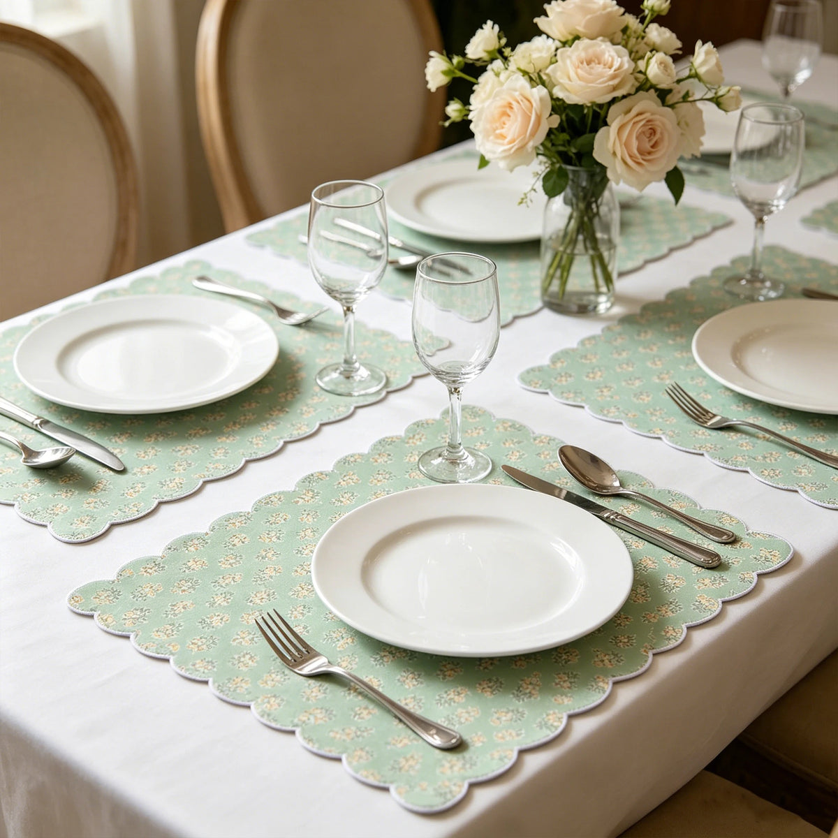 serviettes table classiques fleurs roses jaunes bordure bleue coton rose vert blanc