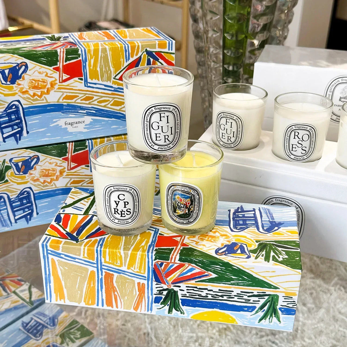 bougies parfumées cire gel aromathérapie forme coupe blanc logo diptyque verre transparent classique set