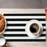 set table rayures noir blanc lin moderne minimaliste élégant intemporel simple raffiné decoration chic