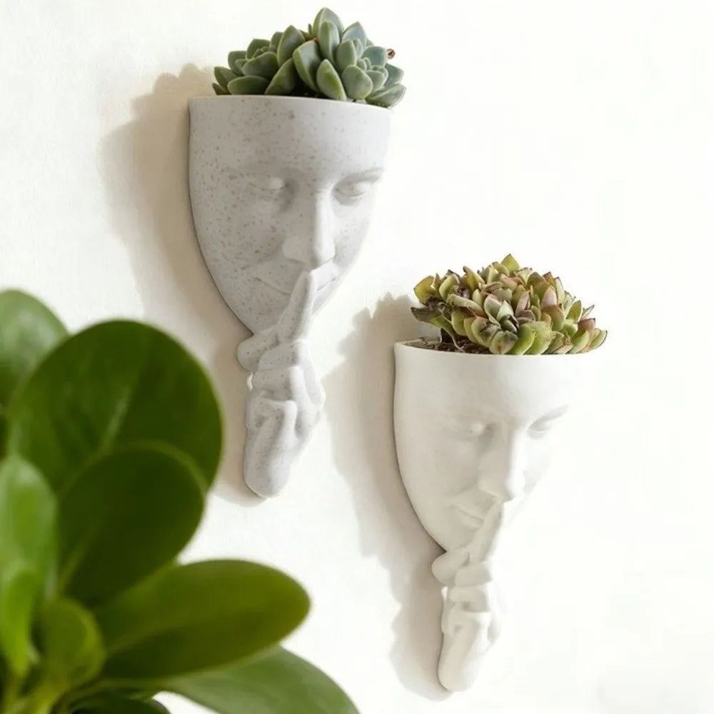 Cache plantes mural masque blanc beige noir texture granuleuse moderne sculptural adhésif succulente