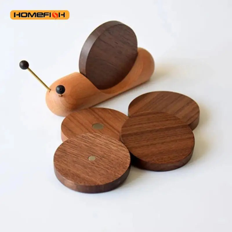 coquillages decoratifs bois marron foncé dessous verre ronds minimaliste moderne set deco table