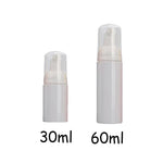 flacons mousse 60ml 30ml rechargeables transparents bouchons blancs contemporains voyage