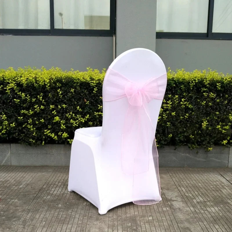 décoration événementielle mariage nœuds papillon rubans organza transparent orange bleu violet rose blanc sièges