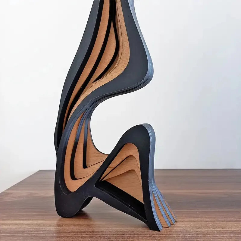 sculpture bois moderne abstraite rayures horizontales noir beige décoration intérieure épurée minimaliste