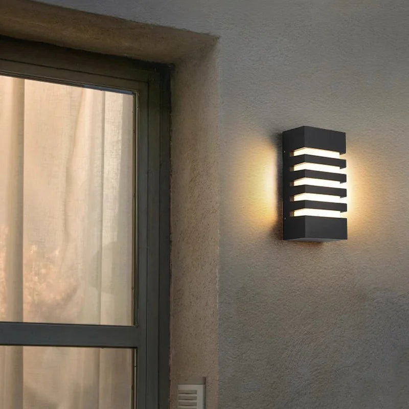 applique murale moderne led étanche noir lignes horizontales lumineuses fixations invisibles aluminium