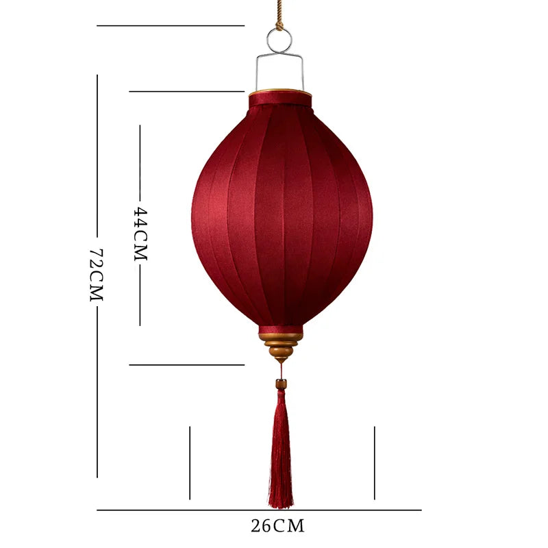 lanternes traditionnelles imprimées fleurs dorées opaques couleurs vives tissu anniversaire noël fêtes