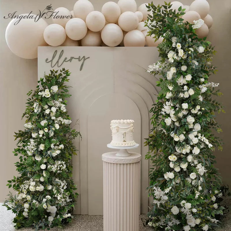 arche decorative fleurs artificielles blanc feuillage vert decoration mariage anniversaire exterieur classique eventos partys