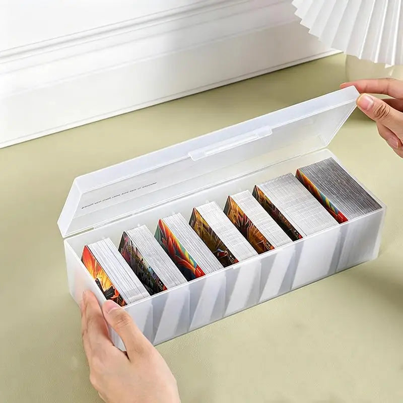 boîte rangement moderne minimaliste blanc translucide compartiments géométriques poignée cartes câbles rubans pinces adaptateur