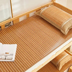 tapis sol moderne rayures horizontales marron clair beige opaque maison chambre coucher