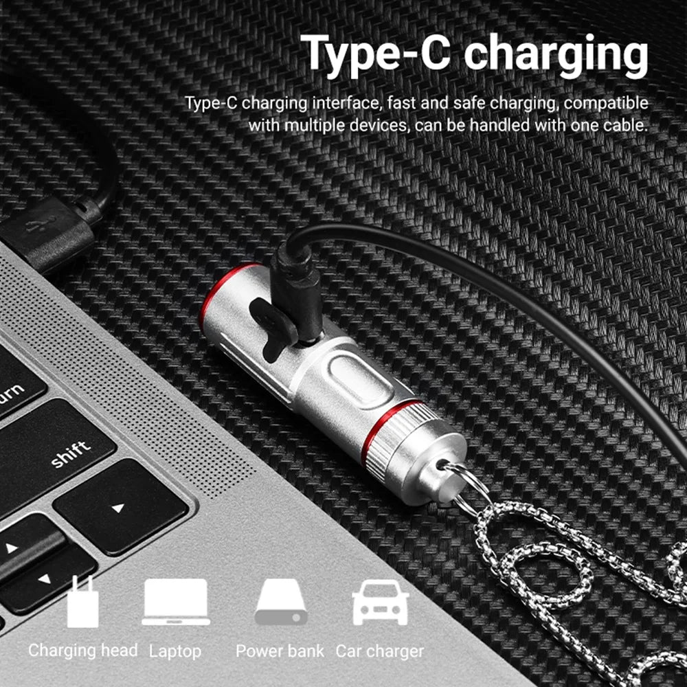 lampe torche rechargeable led noire argent verte compacte éclairage urgence camping voyage porte clés
