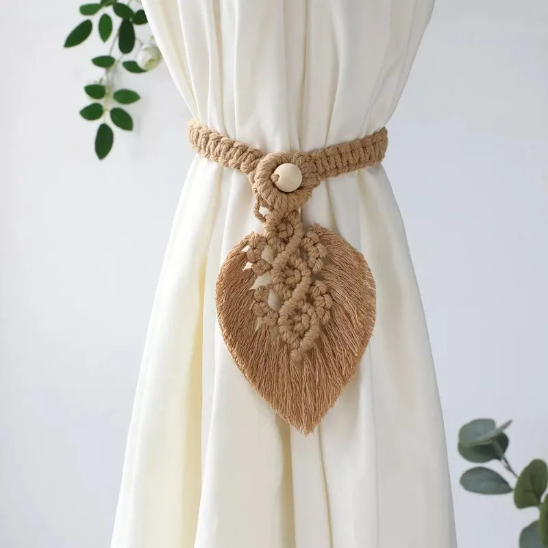 rubans macramé franges boho artisanal jaune beige blanc gris decoration intérieure bohème