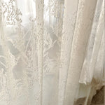 rideau semi transparent broderie florale classique romantique blanc crème chambre coucher decoration salon