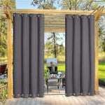 Image représentant des rideaux de couleur élégamment suspendus avec des grommets en argent, mettant en valeur leur texture douce et ondulée. Ces rideaux avec grommets sont parfaits pour ajouter une touche de sophistication à n'importe quelle pièce, tout en offrant une solution pratique pour le contrôle de la lumière et de l'intimité.