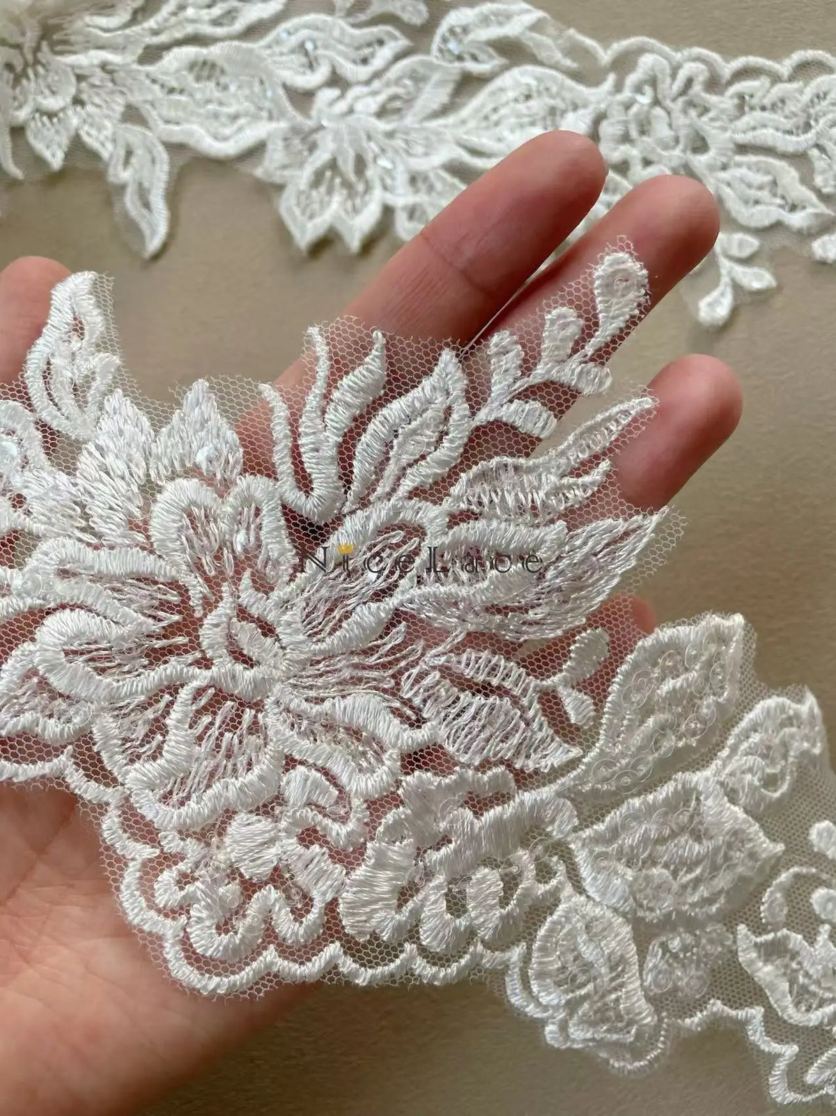 dentelle polyester brodée fleurs feuilles ivoire mariage décoration rideaux robes 11cm translucent fine