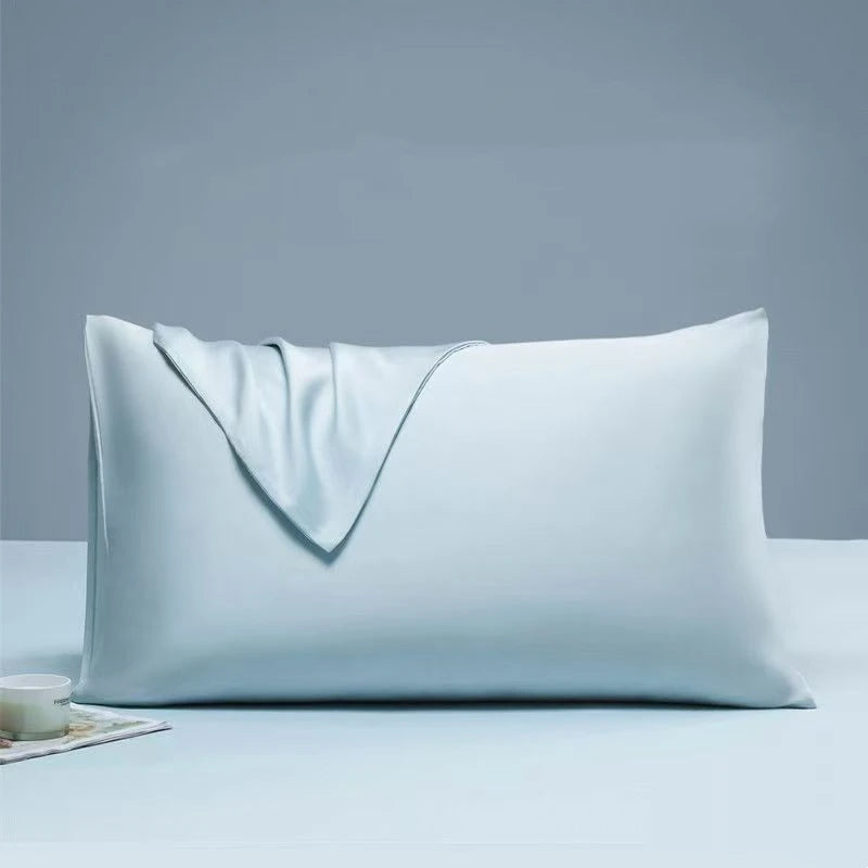 lot deux taies d'oreiller lyocell eucalyptus bleu clair unies lit chambre moderne