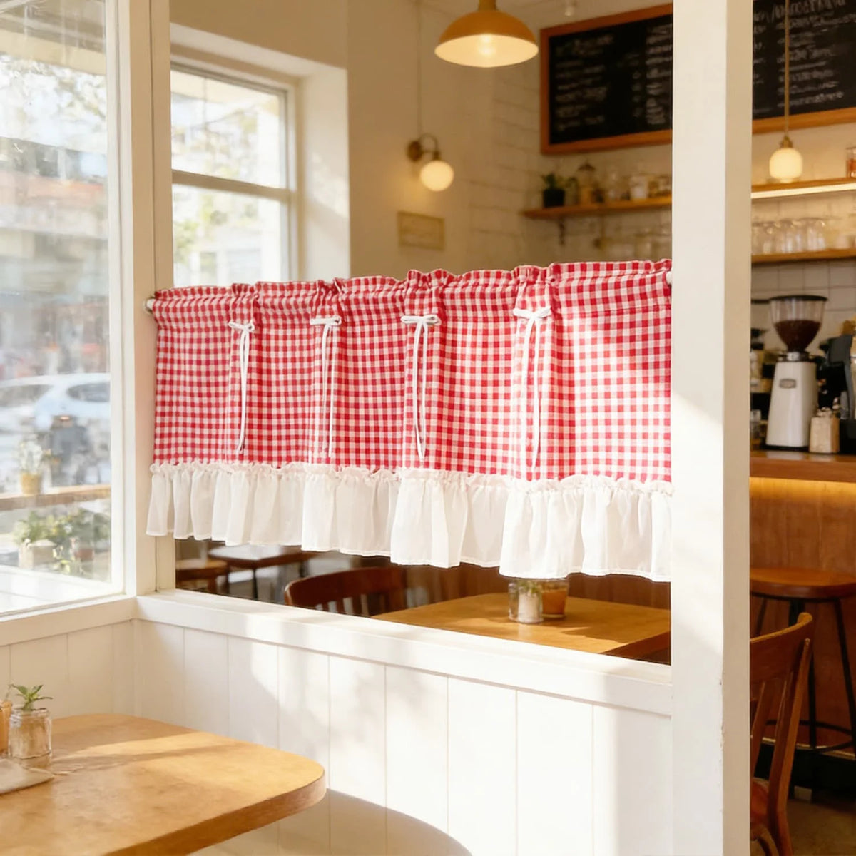 rideau vintage carreaux rouge blanc bordure blanche volants nœud papillon polyester rustic cuisine