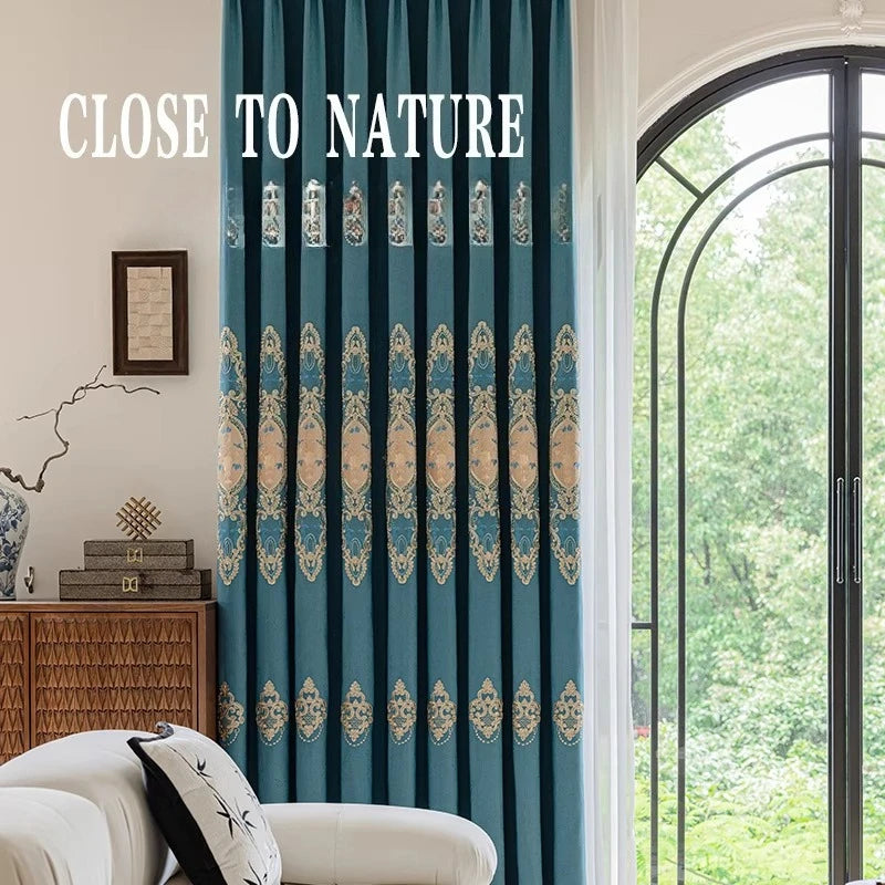 rideau épais broderie dorée motif floral classique élégant salon chambre salon bleu beige