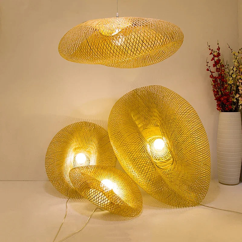 Suspension lumineuse tressée bambou naturel moderne câble doré salon chambre