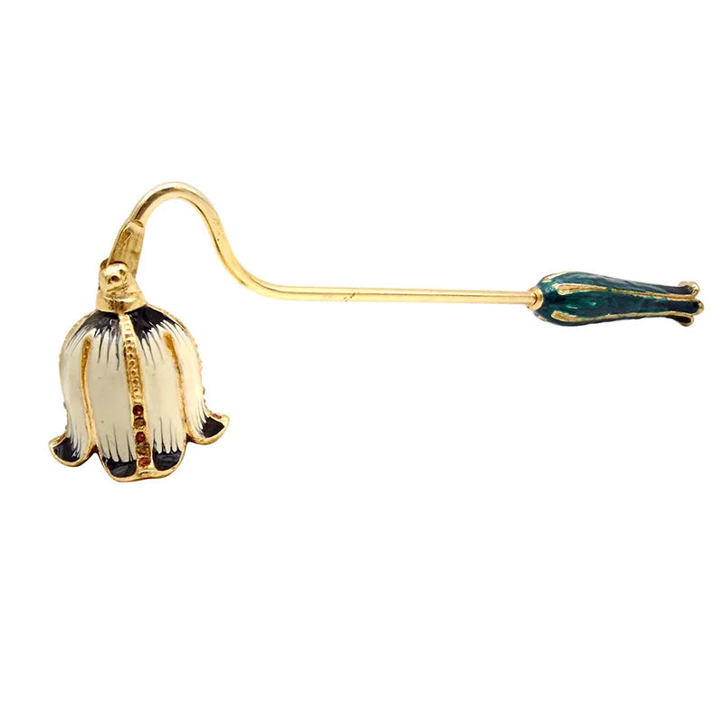 extingueur bougie longue poignée métal fleur stylisée élégant décoration maison cadeau événement