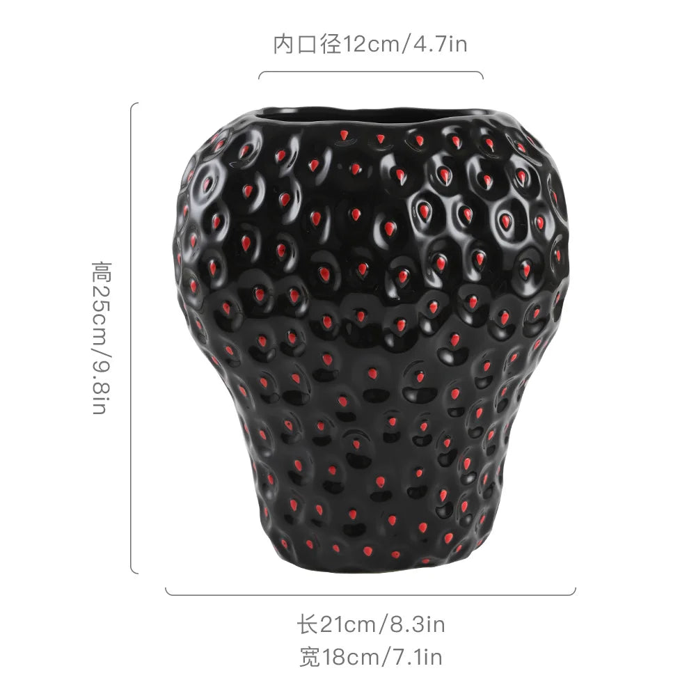 vase céramique moderne rouge rose fraises relief decoration maison creative fruit