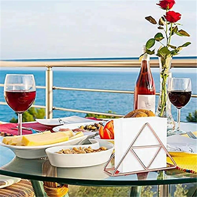 porte serviettes moderne or rose gold noir argenté triangle geometrique deco table restaurant événement