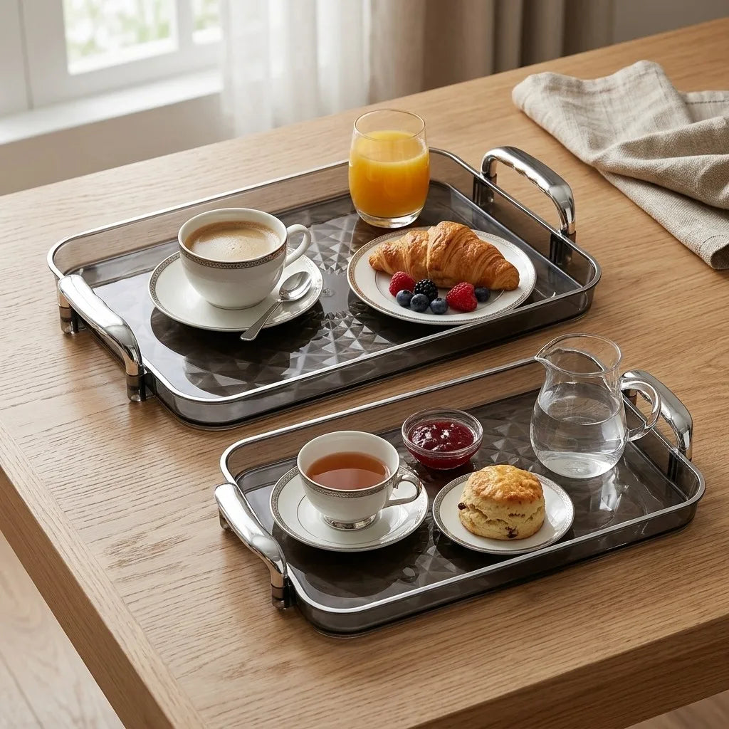 plateau repas moderne argenté assiettes tasses théière fruits bougie magazine vintage