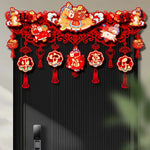 décoration murale chinoise rouge blanche bleue personnages animaux motifs floraux caractères chinois