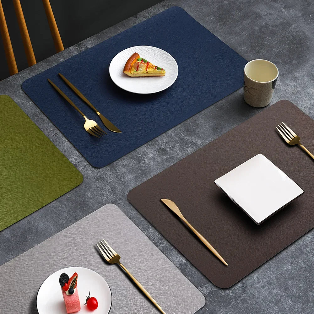 tapis table simili cuir bleu marine vert olive marron foncé gris clair moderne assiettes