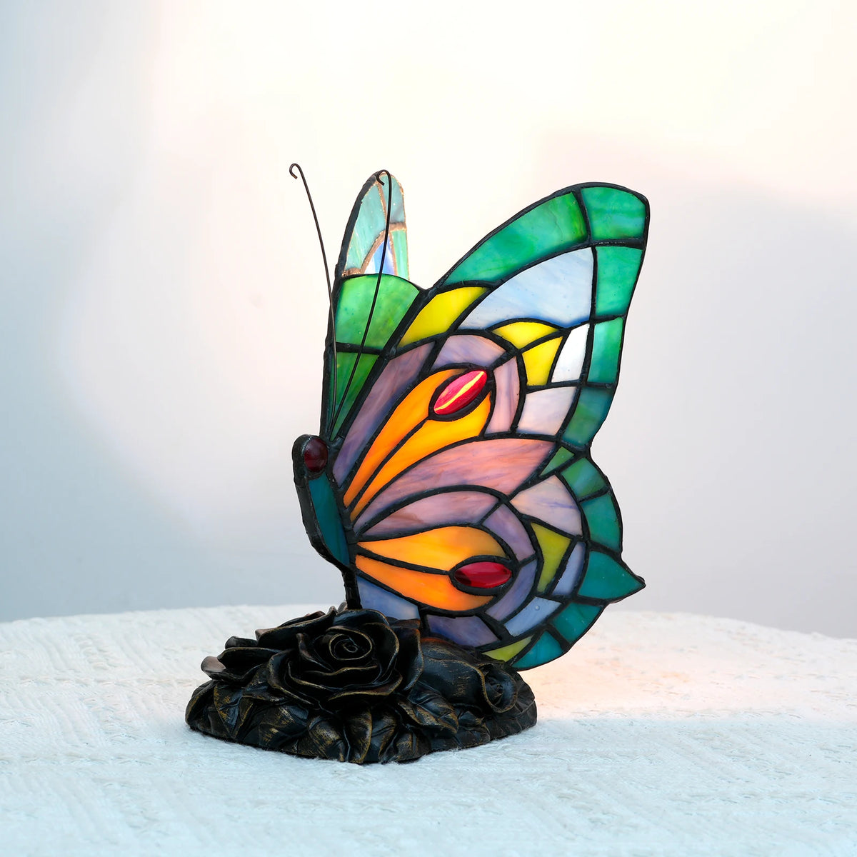 lampe poser moderne papillon verre coloré art deco multiple couleurs interrupteur câble daluminium