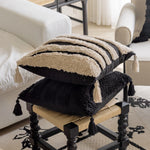 coussin carré géométrique brodé noir blanc rayures moderne amovible lavable 45x45cm