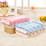 tapis lit doux couverture polaire épaisse animaux compagnie rose bleu beige points colorés lavable