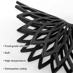 Vue rapprochée du design creux des dessous de plat en silicone