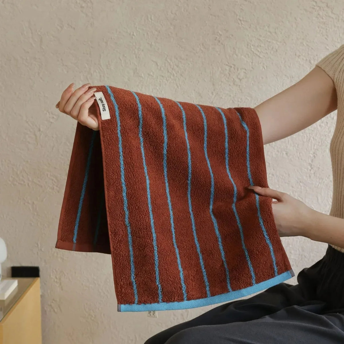 serviettes maison coton polyester rayures horizontales marron vert bleu clair