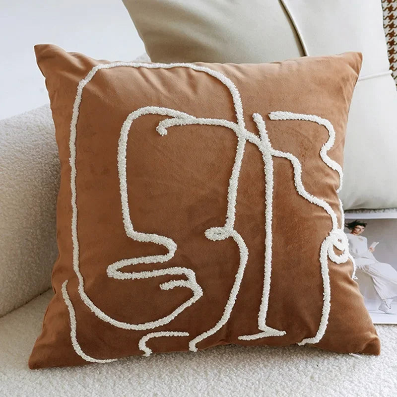 taies d'oreiller patchwork moderne motifs brodés couleurs variées géométriques fleurs beige marron noir blanc