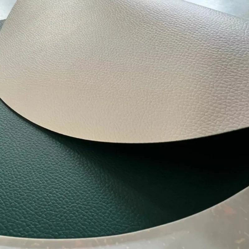 serviettes table vert foncé simili cuir moderne respectueuses l'environnement 44cm 30cm sans fixations fourchettes
