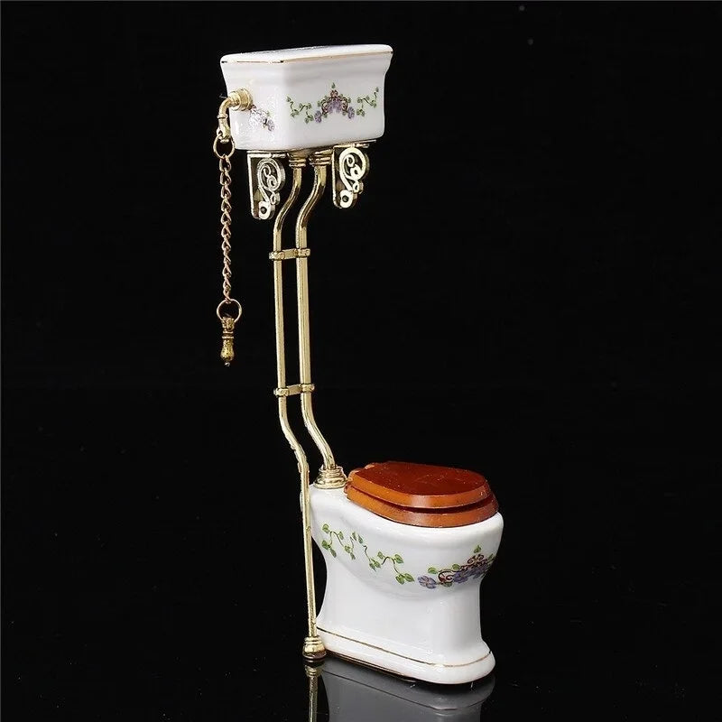 miniature toilette vintage porcelaine fleurs blanc or marron chaine bouton déclenchement chaise couvercle decoration
