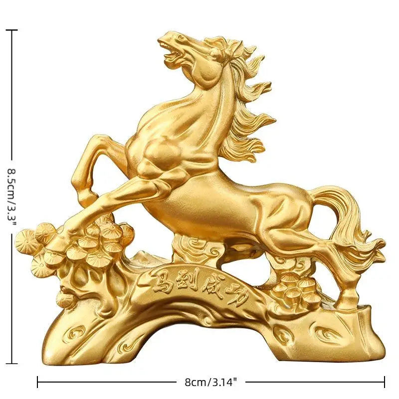 statue décorative cheval or détails texturés traditionnel asiatique feng shui maison