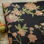 tissu polyester floral brodé pivoines élégant noir rose doré classique couture 150cm
