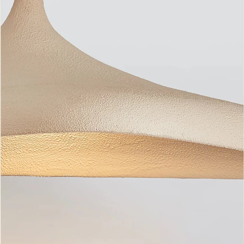 suspension led moderne beige fer câble noir lumière neutre chambre salon
