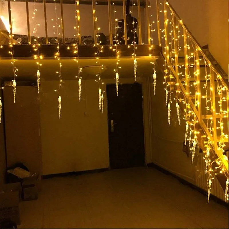 guirlande lumineuse icicles blanc chaud moderne extérieure ip44 autonome 162 led noel decoration