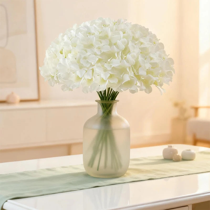bouquet fleurs artificielles hydrangées blanc moderne mariage décoration intérieure anniversaire baby shower