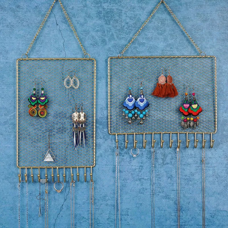 porte bijoux mural or maille fine moderne fixé chaîne boucles d'oreilles bracelets colliers