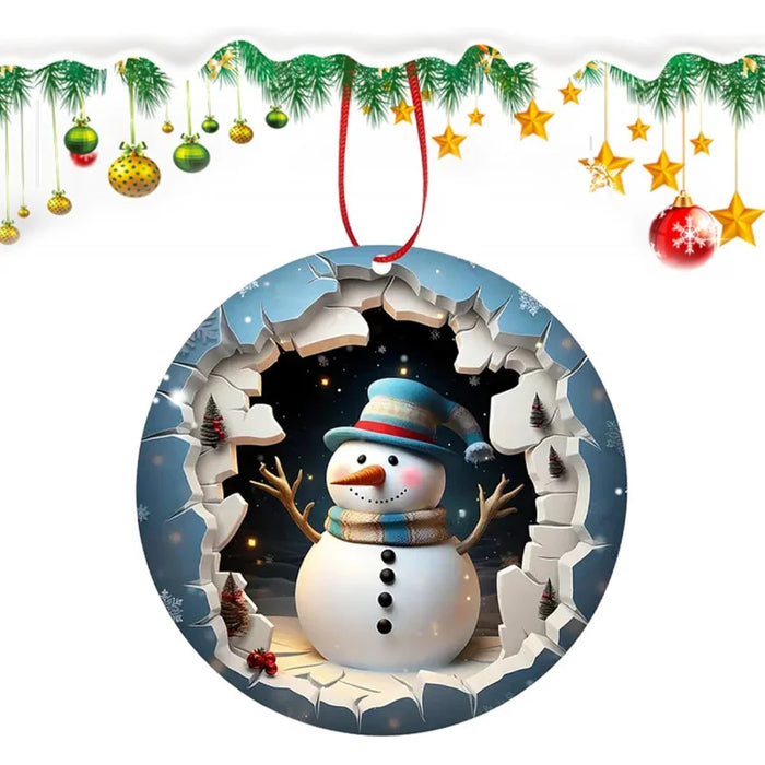 Ornements de Noël en bois couleur saphir profond suspendus sur un arbre