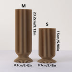vases noirs marron rayures modernes statuettes bois intérieur salon chambre minimalistes