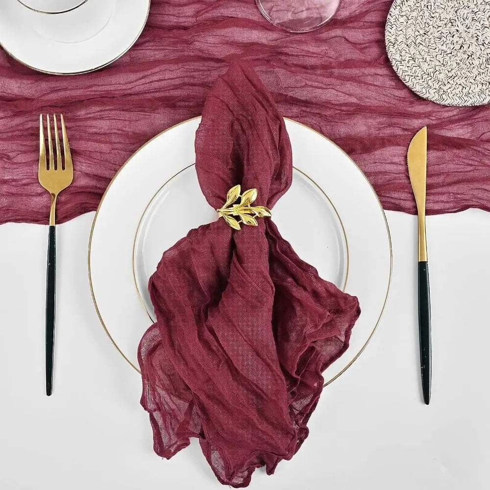 serviette table moderne rouge vert olive bleu marine rose blanc léger ondulée décoration mariage