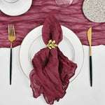 serviette table moderne rouge vert olive bleu marine rose blanc léger ondulée décoration mariage