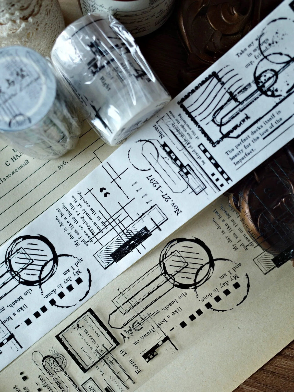 ruban decoratif blanc graphique moderne etiquettes planification scrapbooking washi tape pet set lignes noires