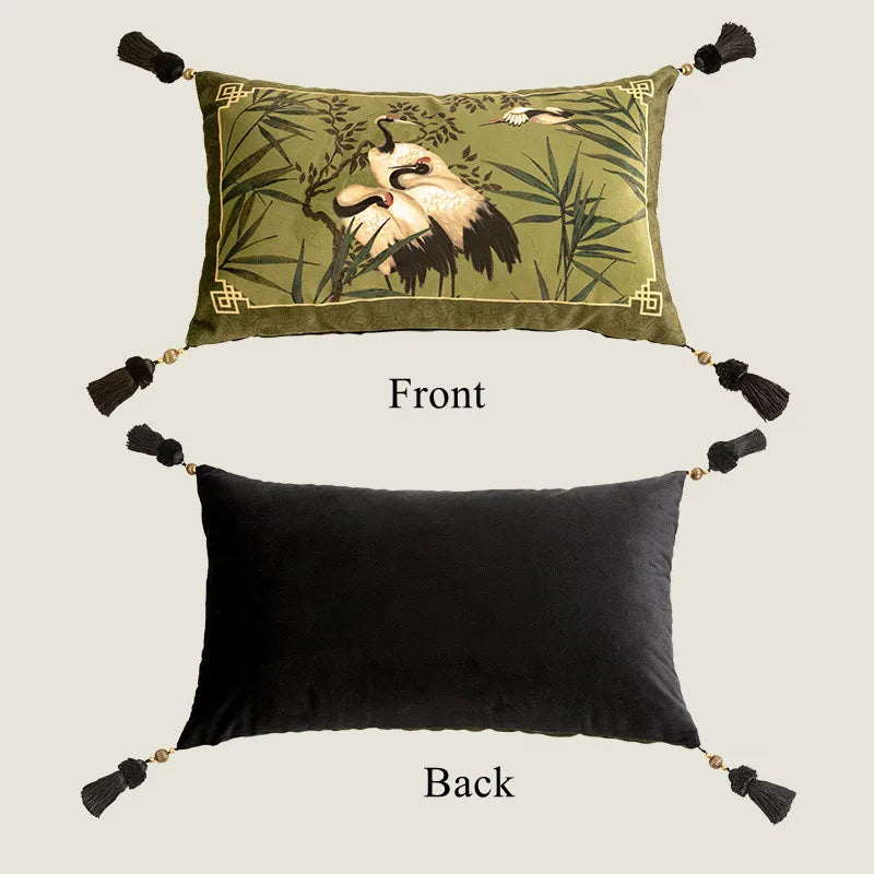 coussins decoratifs velours oiseaux blancs bambou vert pompons noirs classique oriental deco maison