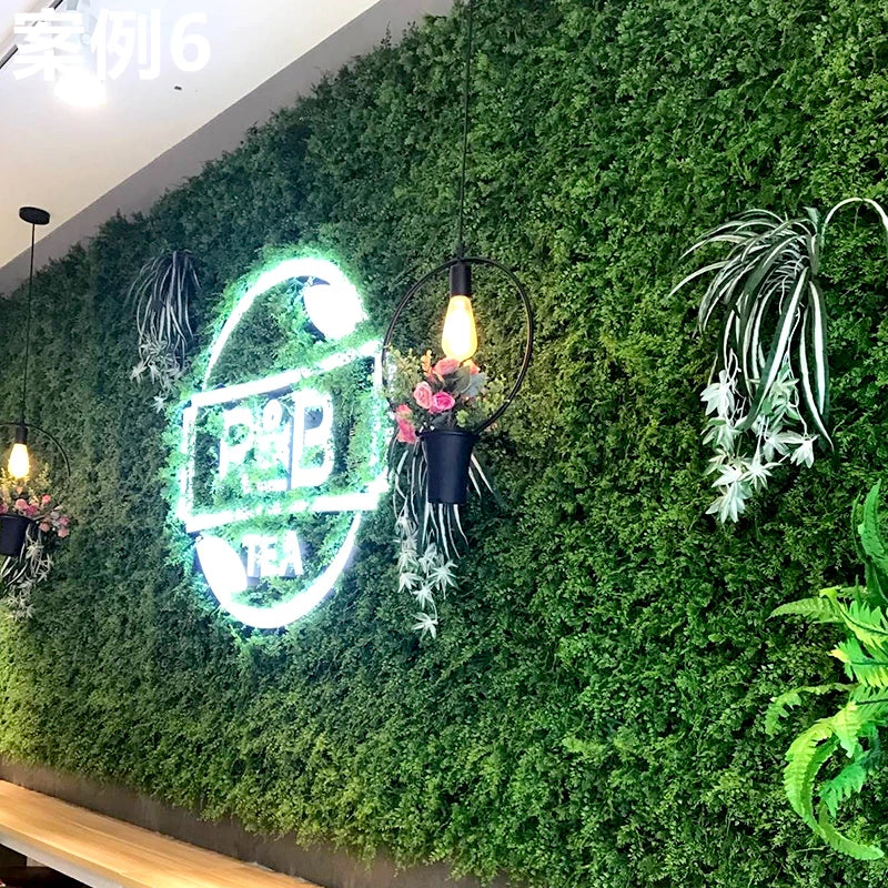 panneau végétal mural herbe artificielle feuillage vert dense décoration jardin intérieur extérieur plante décorative
