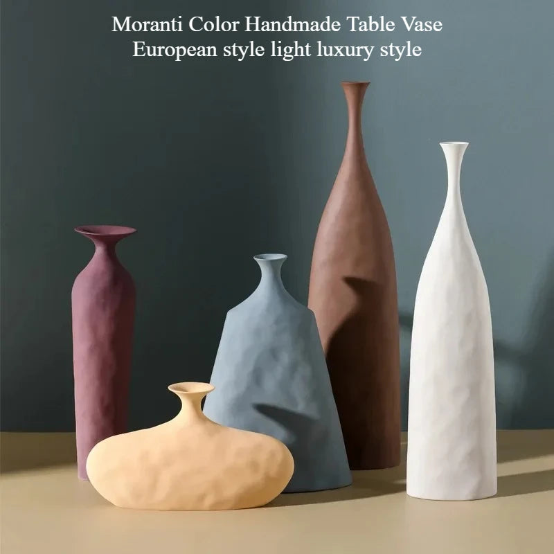 vase table céramique porcelaine bleu marron blanc rose géométrique moderne élégant abstrait